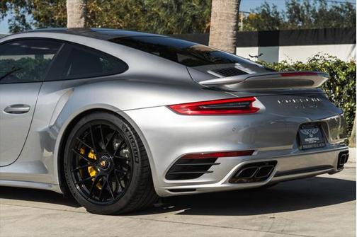 2018 Porsche 911 Turbo S