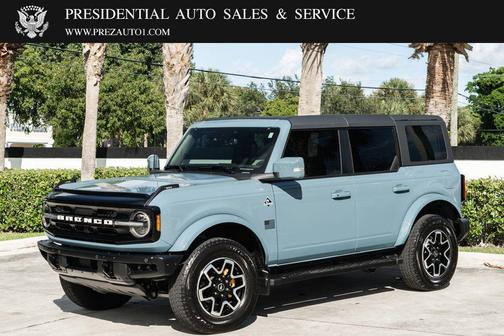 2023 Ford Bronco Outer Banks 4 Door 4x4
