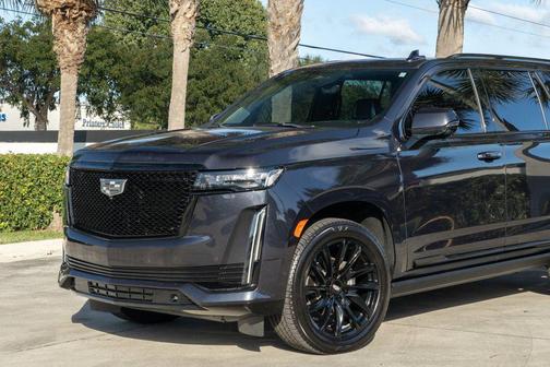 2022 Cadillac Escalade Sport Platinum