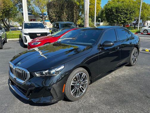 2024 BMW 530 530i xDrive