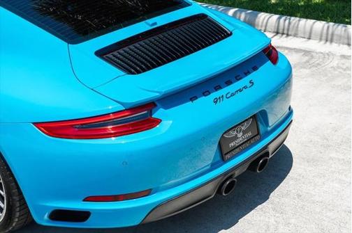 2017 Porsche 911 Carrera S