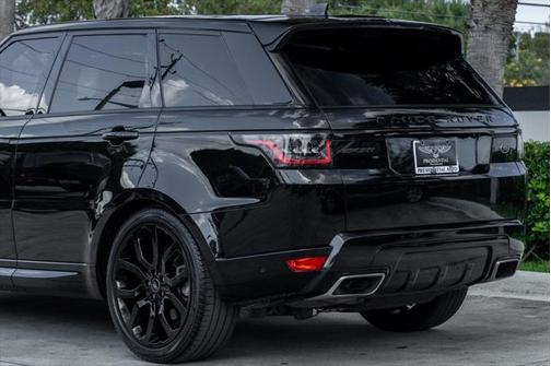 2022 Land Rover Range Rover Sport HSE Silver Edition