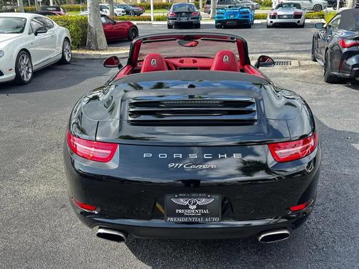 2015 Porsche 911 Carrera