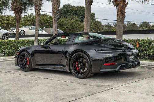 2026 Porsche 911 Targa 4 GTS