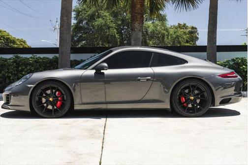 2019 Porsche 911 Carrera S