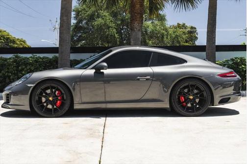 2019 Porsche 911 Carrera S