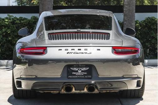 2019 Porsche 911 Carrera S