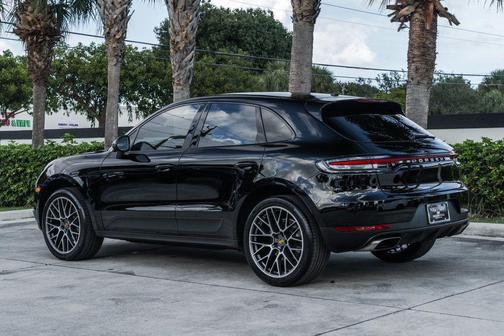 2020 Porsche Macan AWD