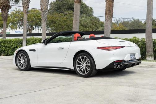 2023 Mercedes-Benz AMG SL 43 Base