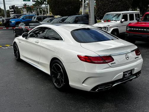 2015 Mercedes-Benz S-Class 2dr Coupe S 63 AMG 4MATIC
