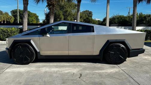 2024 Tesla Cybertruck Cyberbeast AWD