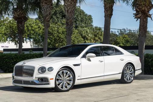 2023 Bentley Flying Spur V8 Sedan