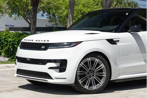 2024 Land Rover Range Rover Sport SE