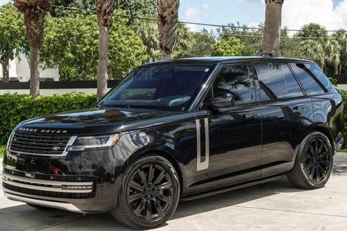 2023 Land Rover Range Rover P530 SE SWB