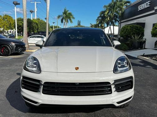 2022 Porsche Cayenne Cayenne