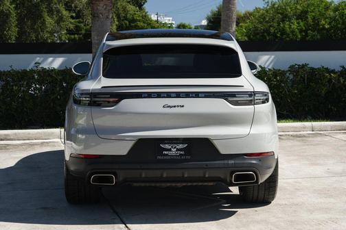 2022 Porsche Cayenne Cayenne