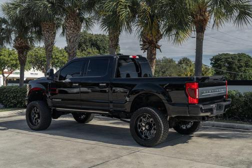 2022 Ford F-250 Platinum