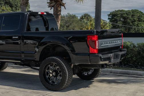 2022 Ford F-250 Platinum