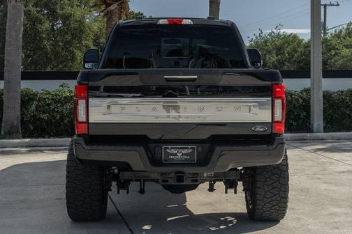 2022 Ford F-250 Platinum
