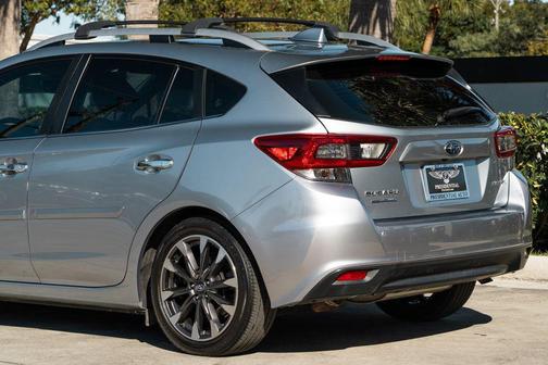 Ice Silver Metallic 2020 Subaru Impreza 2.0i Limited