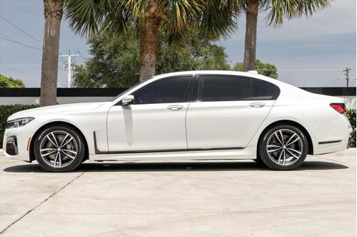 2021 BMW 740 740i xDrive