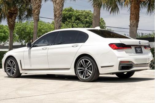 2021 BMW 740 740i xDrive