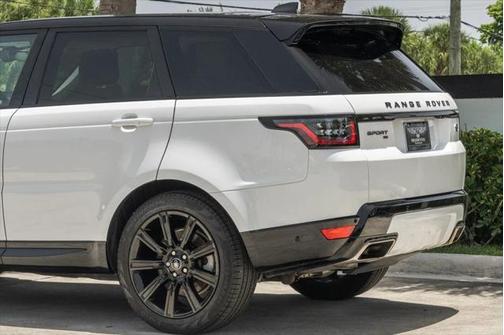 2022 Land Rover Range Rover Sport HSE Silver Edition