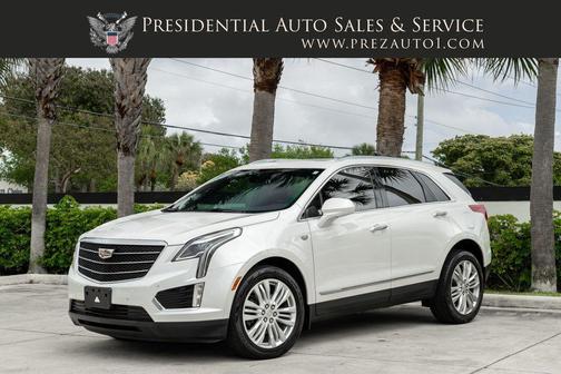 Crystal White Tricoat 2018 Cadillac XT5 Premium Luxury