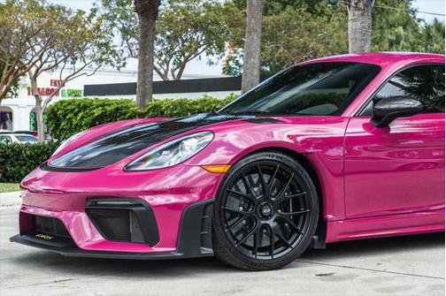 2023 Porsche 718 Cayman GT4 RS