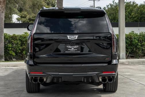 2026 Cadillac Escalade Base