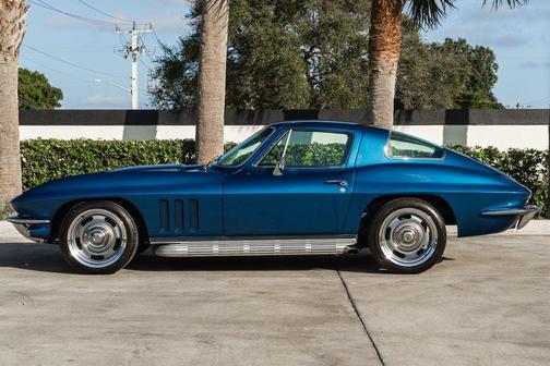 1966 Chevrolet Corvette Base