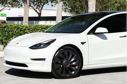 2022 Tesla Model 3 Performance