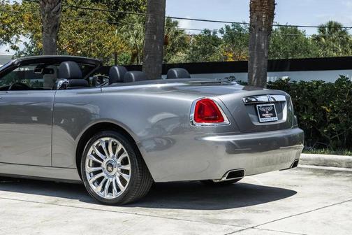 Jubilee Silver 2019 Rolls-Royce Dawn Convertible