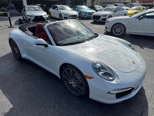 2015 Porsche 911 Carrera 4S Cabriolet