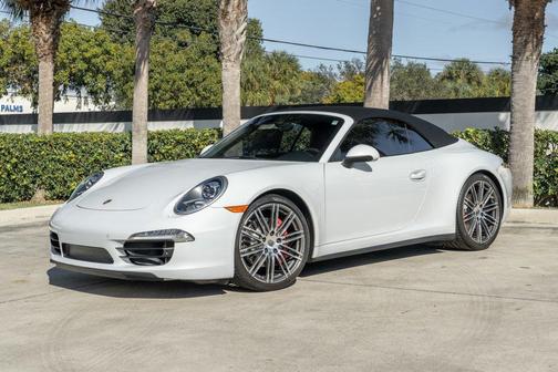 2015 Porsche 911 Carrera 4S Cabriolet