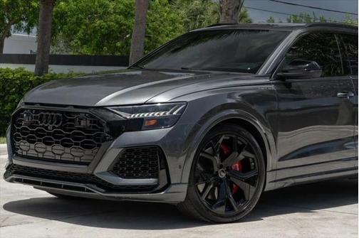 2022 Audi RS Q8 4.0T