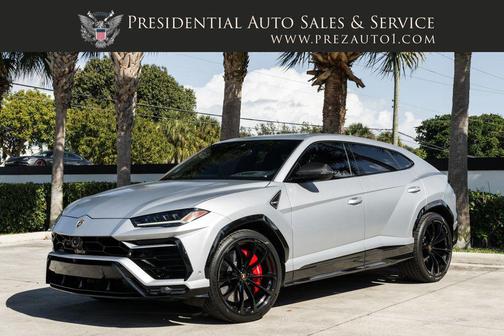 2022 Lamborghini Urus AWD