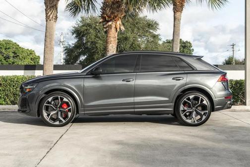 2024 Audi RS Q8 4.0T