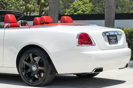 2018 Rolls-Royce Dawn Convertible
