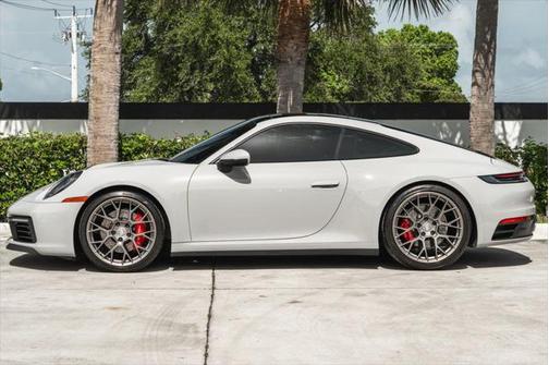 2020 Porsche 911 Carrera S