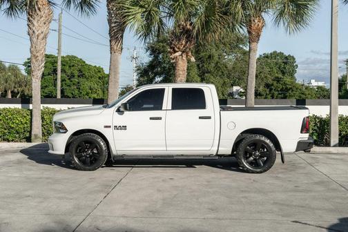 2017 RAM 1500 Express