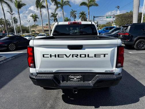2024 Chevrolet Colorado ZR2