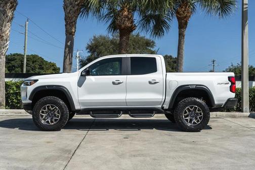 2024 Chevrolet Colorado ZR2