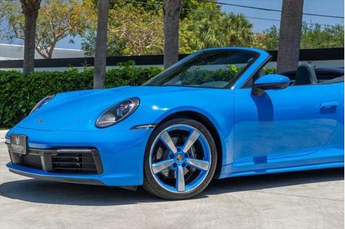 2023 Porsche 911 Carrera