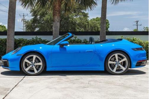 2023 Porsche 911 Carrera