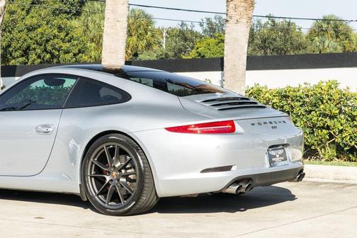 2014 Porsche 911 Carrera S