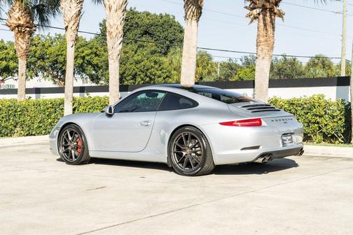 2014 Porsche 911 Carrera S