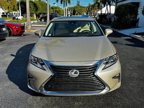 2016 Lexus ES 350 Base