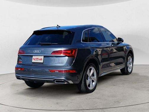 2023 Audi Q5 45 S line Prestige
