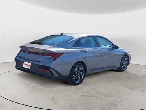 2025 Hyundai ELANTRA HEV Limited